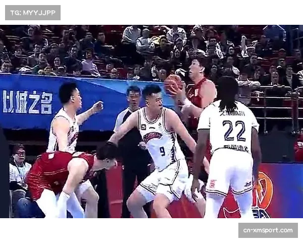 北京主场迎战上海，周琦与王哲林内线对决成焦点